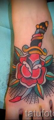 фото тату кинжал и роза пример для статьи про значение татуировки – tatufoto.ru – 11