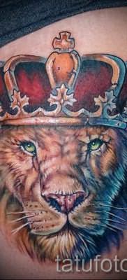 тату лев с короной – фото для статьи про значение татуировки – tatufoto.ru – 8
