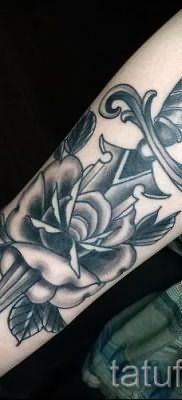 фото тату кинжал и роза пример для статьи про значение татуировки – tatufoto.ru – 59