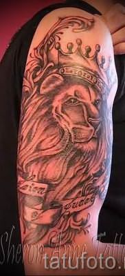 тату лев с короной – фото для статьи про значение татуировки – tatufoto.ru – 27