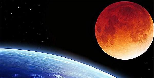 красная полная луна