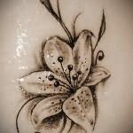 Значение татуировки лилия 4