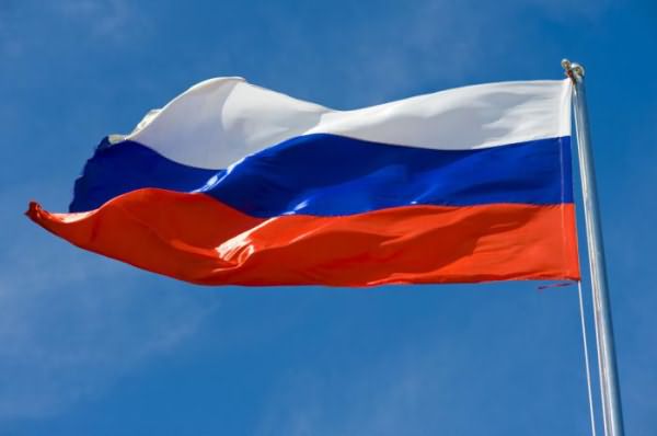 Три цвета российского флага