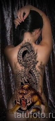 фото тату тигр и дракон для статьи про значение татуировки – tatufoto.ru – 44