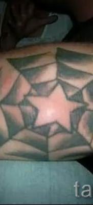 Фото тату звезды на локтях для статьи про значение рисунка татуировки – tatufoto.ru – 22