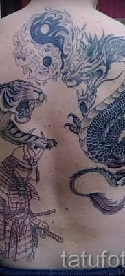 фото тату тигр и дракон для статьи про значение татуировки – tatufoto.ru – 42