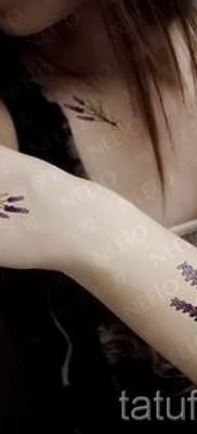 фото пример тату лаванда для статьи про значение этой татуировки 37