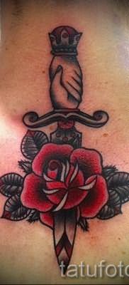фото тату кинжал и роза пример для статьи про значение татуировки – tatufoto.ru – 21