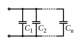 Capacitors in parallel.svg