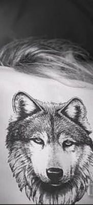 фото тату волчица для статьи про значение татуировки волчица – tatufoto.ru – 2