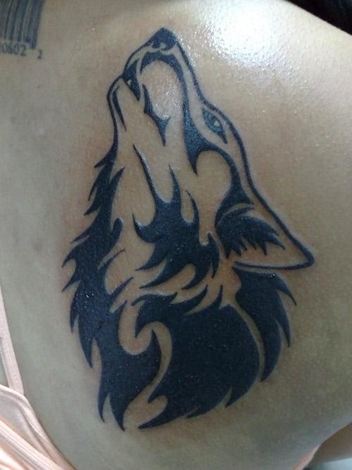 значение татуировки волк