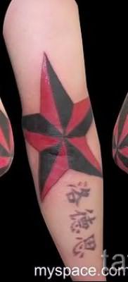 Фото тату звезды на локтях для статьи про значение рисунка татуировки – tatufoto.ru – 44