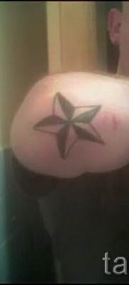 Фото тату звезды на локтях для статьи про значение рисунка татуировки – tatufoto.ru – 8