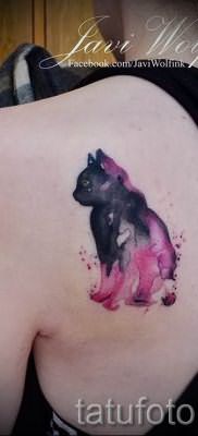 фото тату с черной кошкой для статьи про значение татуировки – tatufoto.ru – 11