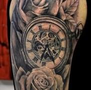 какой смысл татуировки часы