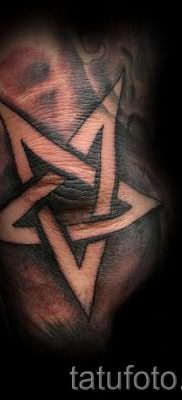 Фото тату звезды на локтях для статьи про значение рисунка татуировки – tatufoto.ru – 3