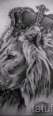тату лев с короной – фото для статьи про значение татуировки – tatufoto.ru – 30