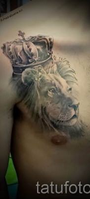 тату лев с короной – фото для статьи про значение татуировки – tatufoto.ru – 48
