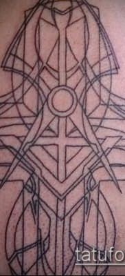 фото тату на ляжке (tattoo Masons) (значение) – пример рисунка – 048 tatufoto.com