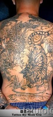 фото тату тигр и дракон для статьи про значение татуировки – tatufoto.ru – 20